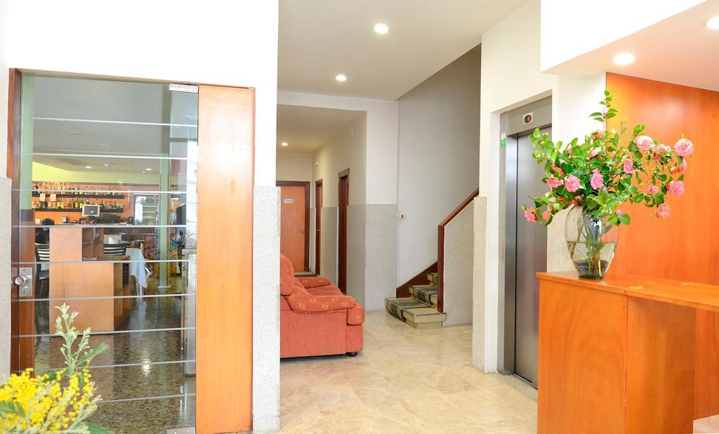 Hostal La Viuda Pobra De Trives Buitenkant foto
